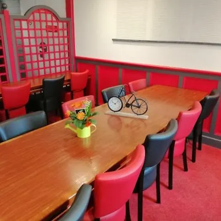 Fasthotel فندق *