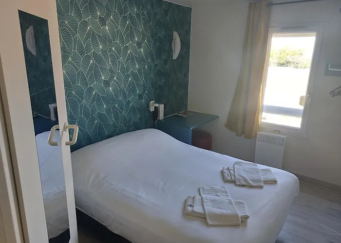 Fasthotel Hotel Jaux